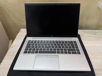 HP ELITEBOOK, AMD Ryzen 5 pro 4650U, Radeon Graphics 2.10 GHz, 8GB RAM