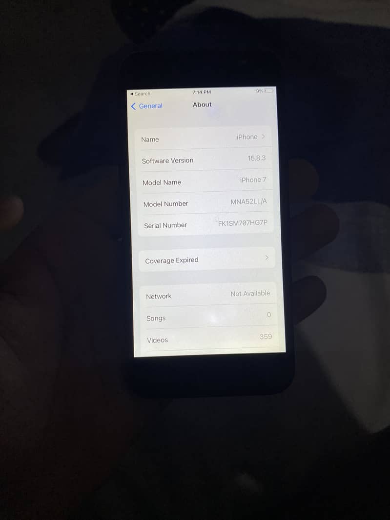 Apple iPhone 7 0