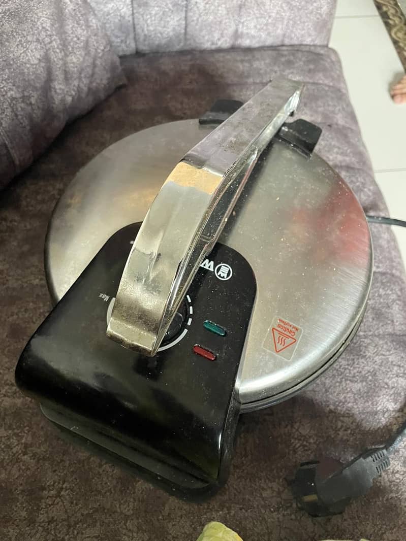 Roti maker 4