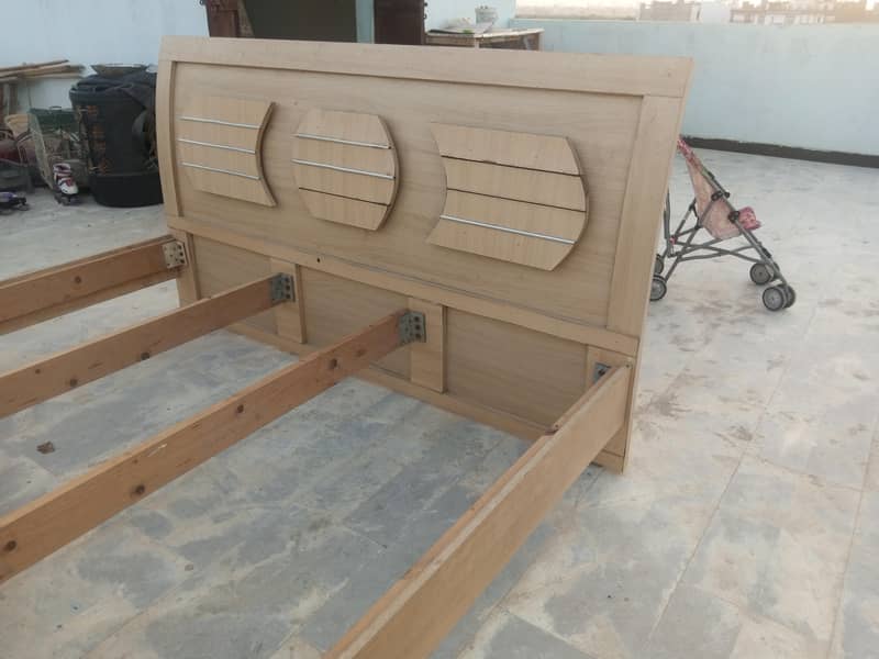 king size Bed frame 2