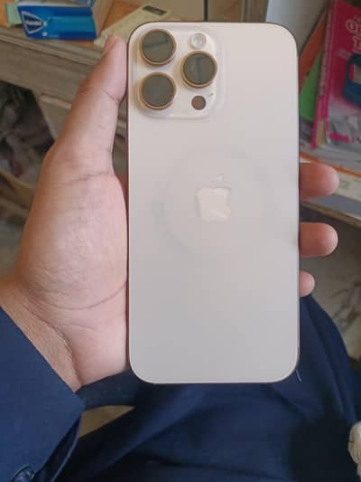 Apple iPhone 16 Pro Max