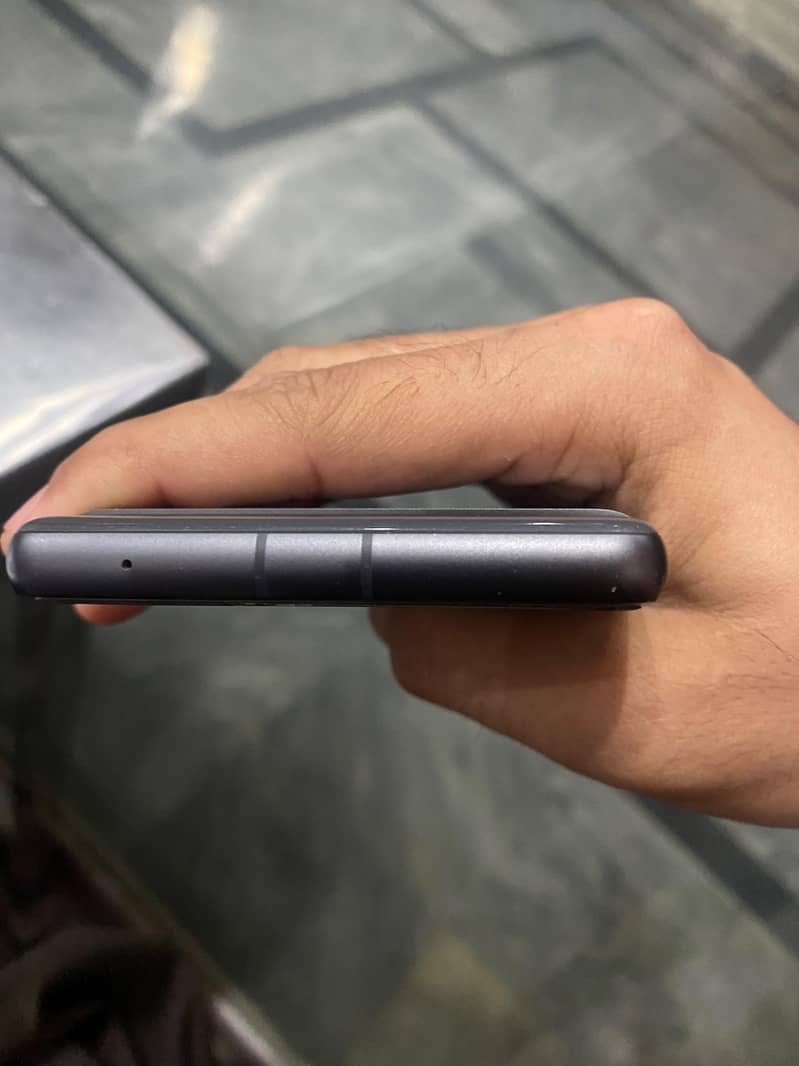 Google Pixel 7a 2