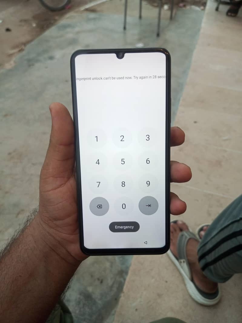 Realme C61 1
