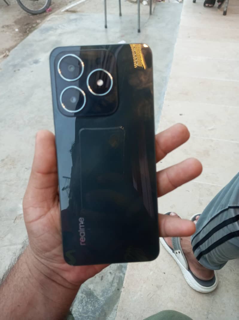 Realme C61 3