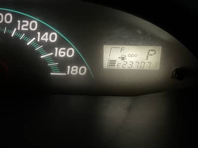 Toyota Vitz 2013