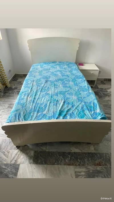 single bed with mattress