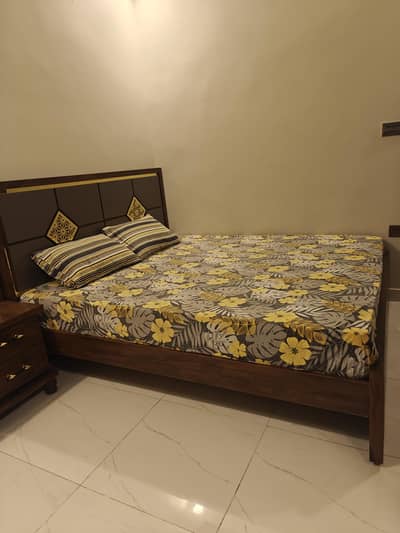 bedroom set for sale