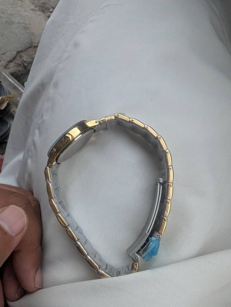 watch 1