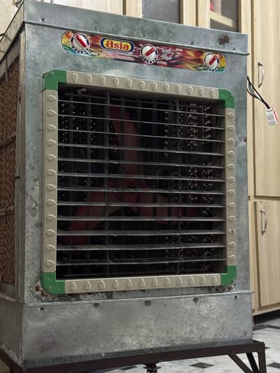 asia Room cooler size 24×24 1season used AC/DC solar