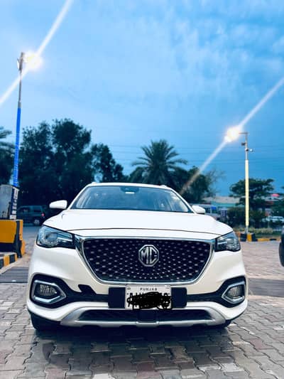MG HS 2022 Total geniun