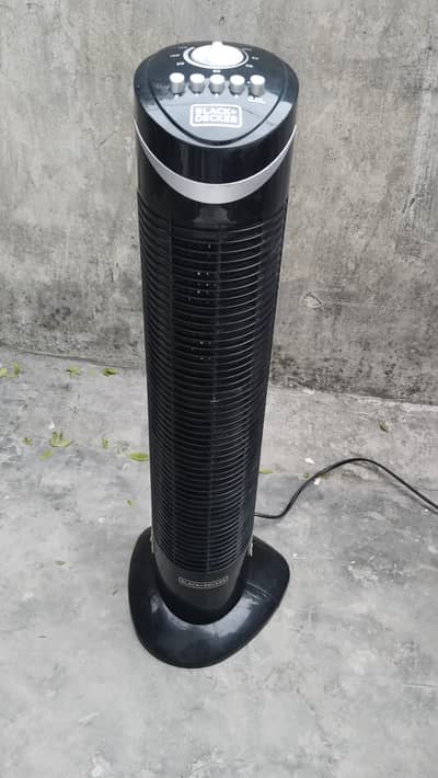 BLACK+DECKER TF50 Tower Fan – Excellent Condition