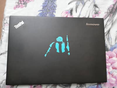 lenovo i3 5th gen 4gb ram  500 hard