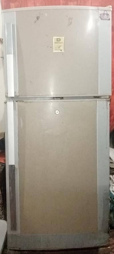 Dawlance fridge for sale