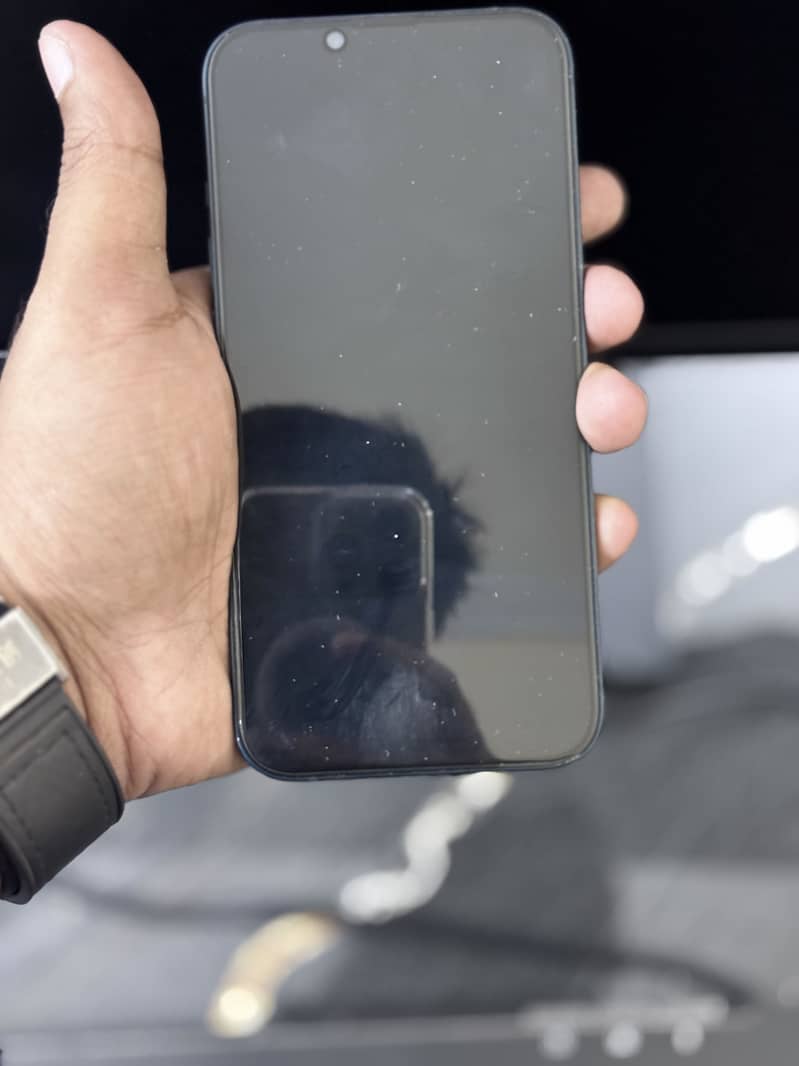 Apple iPhone 13 3