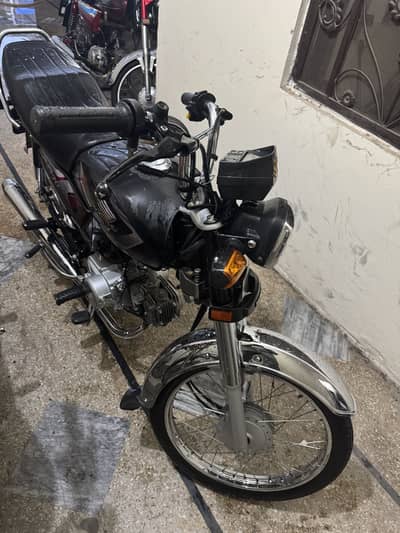HONDA CD 70 MODEL 2025