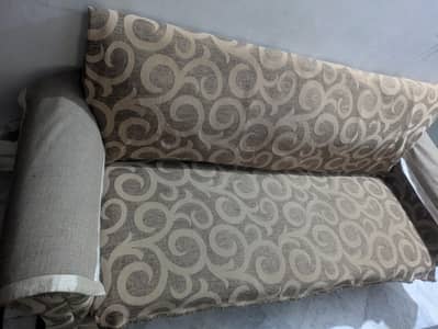 wood sofa 3 seat very durable good condition