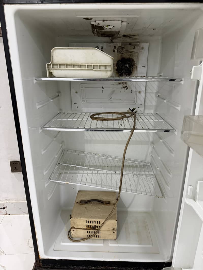 Fridge 9