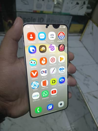 Samsung Mobile S24 Plus