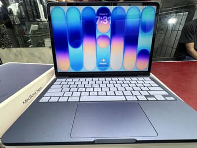 MacBook New 512Gb Blue