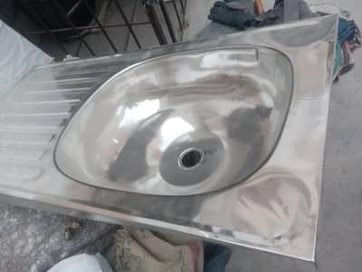 Sink  Good  Condition