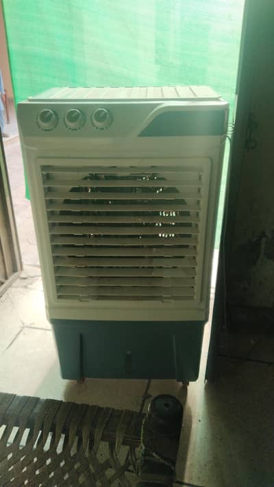 ایر کولر بالکل نیو کنڈیشن