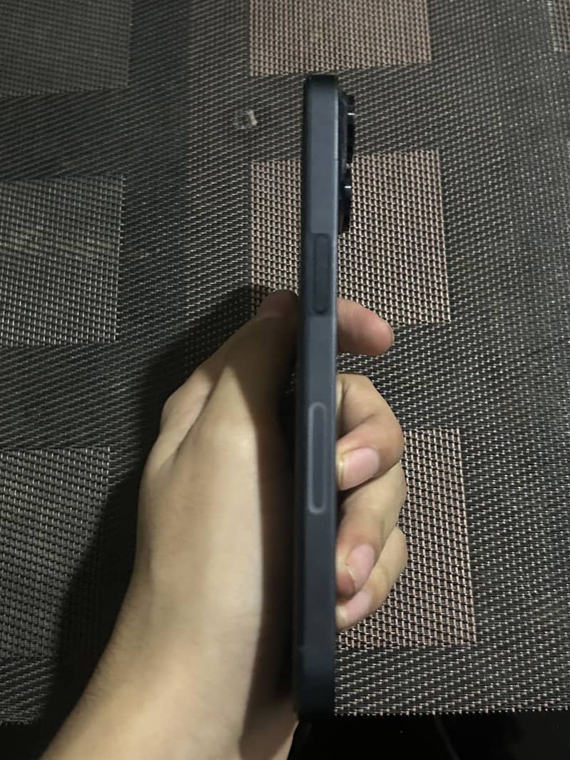 Apple iPhone 14 2