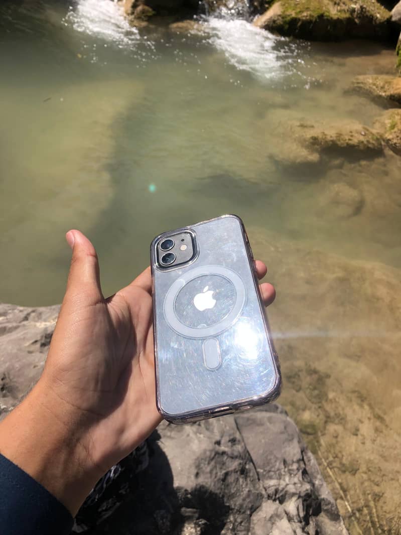 iPhone 12 2