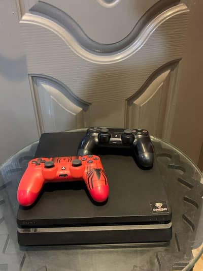 ps4 slim with 2 controller