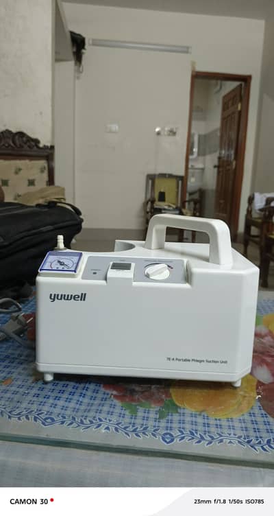 portable phlegm suction unit