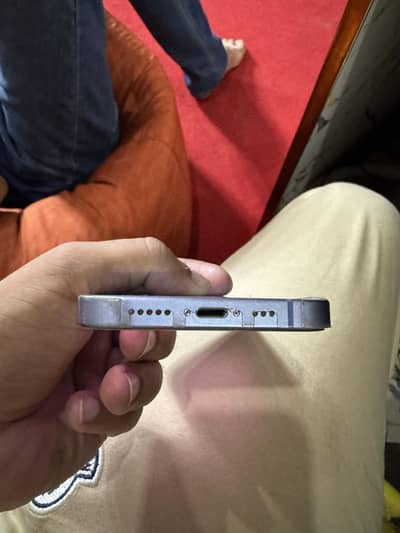 Apple iPhone 14