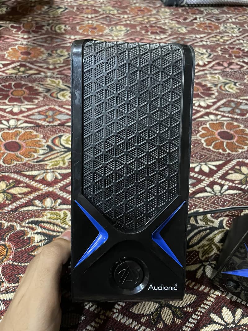 Audionic wired speaker 1