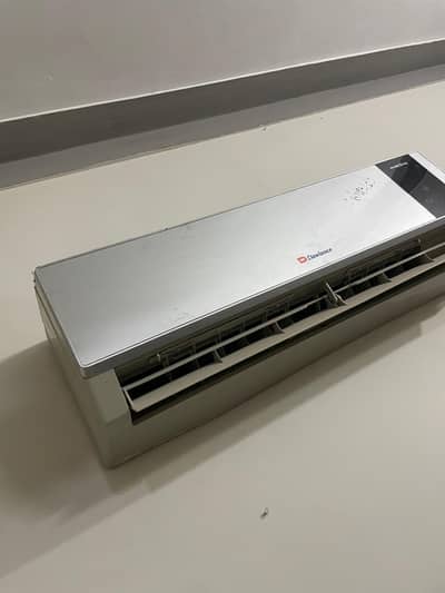1 ton Used Dawlance Split AC (Indoor Unit Only)