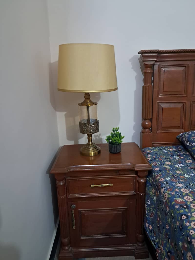 Solid wood 2