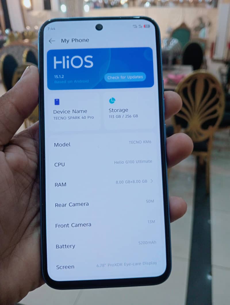Tecno CAMON 40 Pro 0