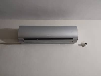 Gree Inverter 1.5 Ton AC Fairy Series