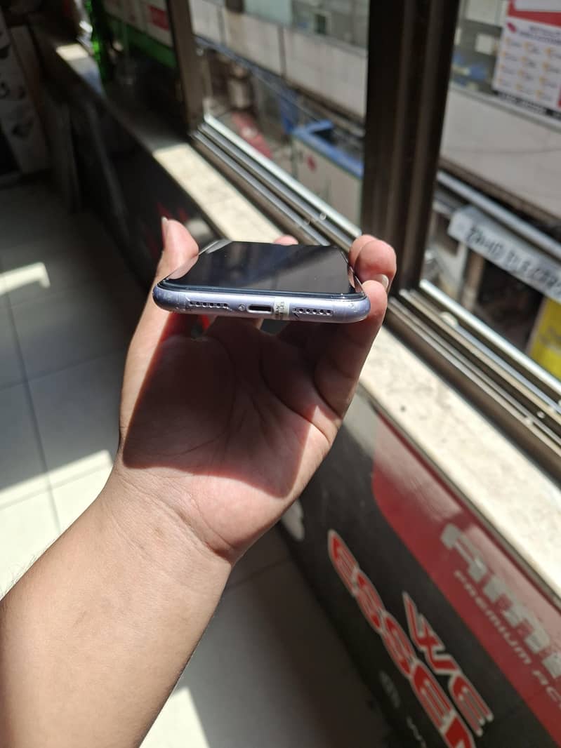 iphone 11 2