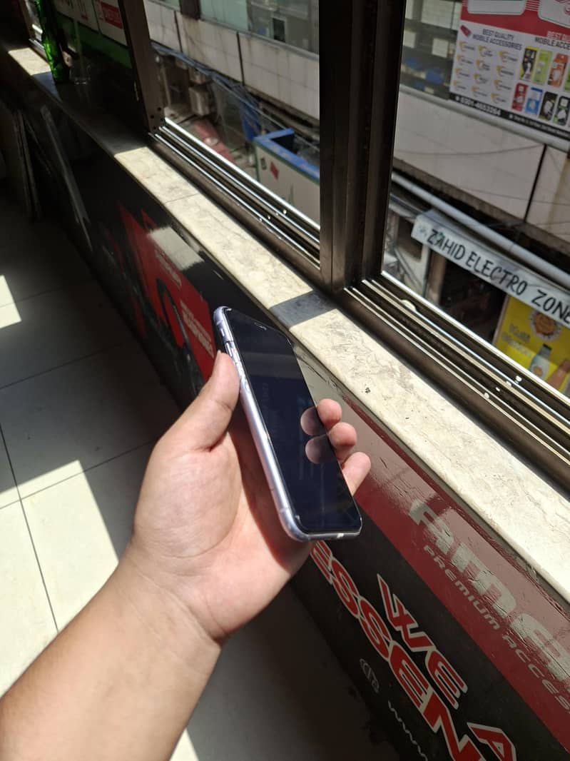 iphone 11 3