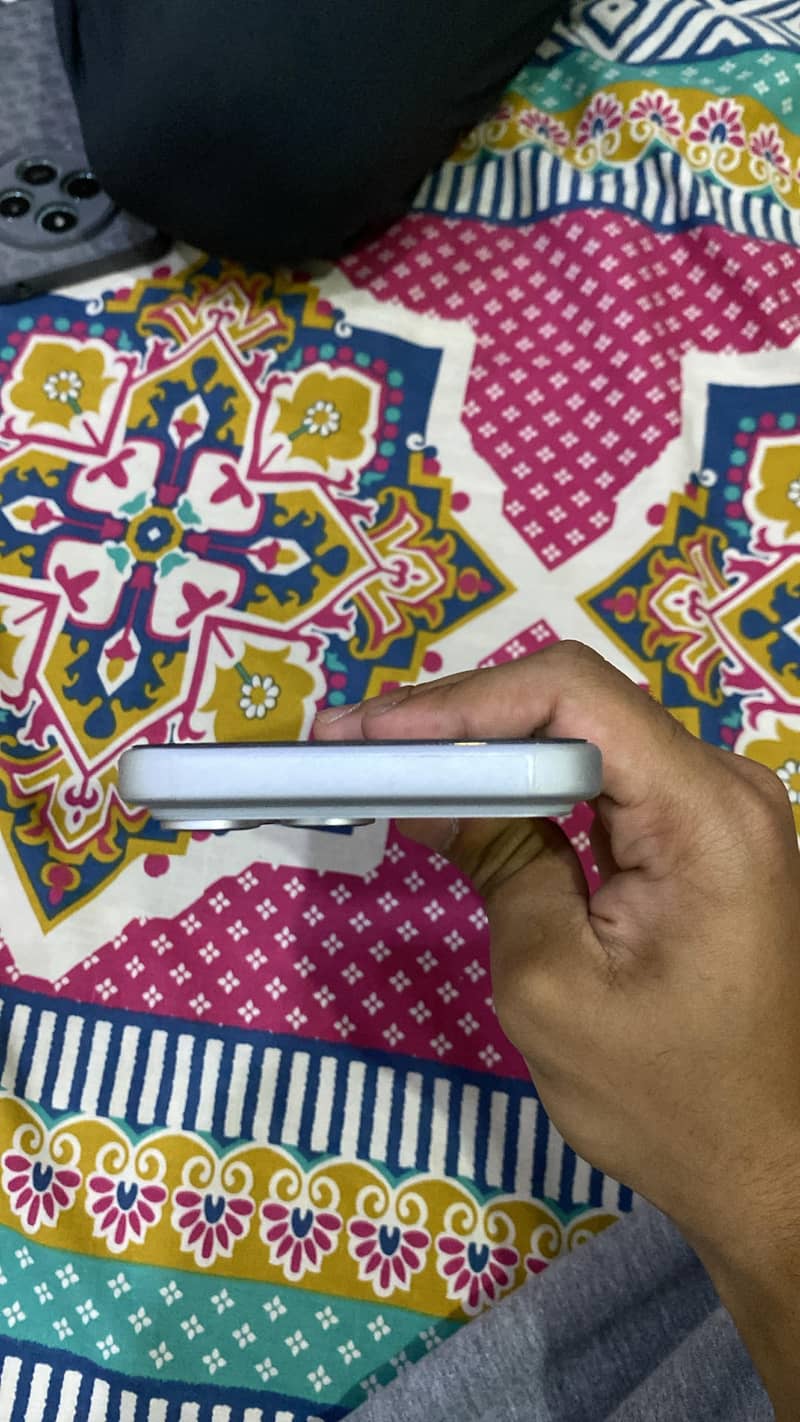 iphone 17 pro max 4