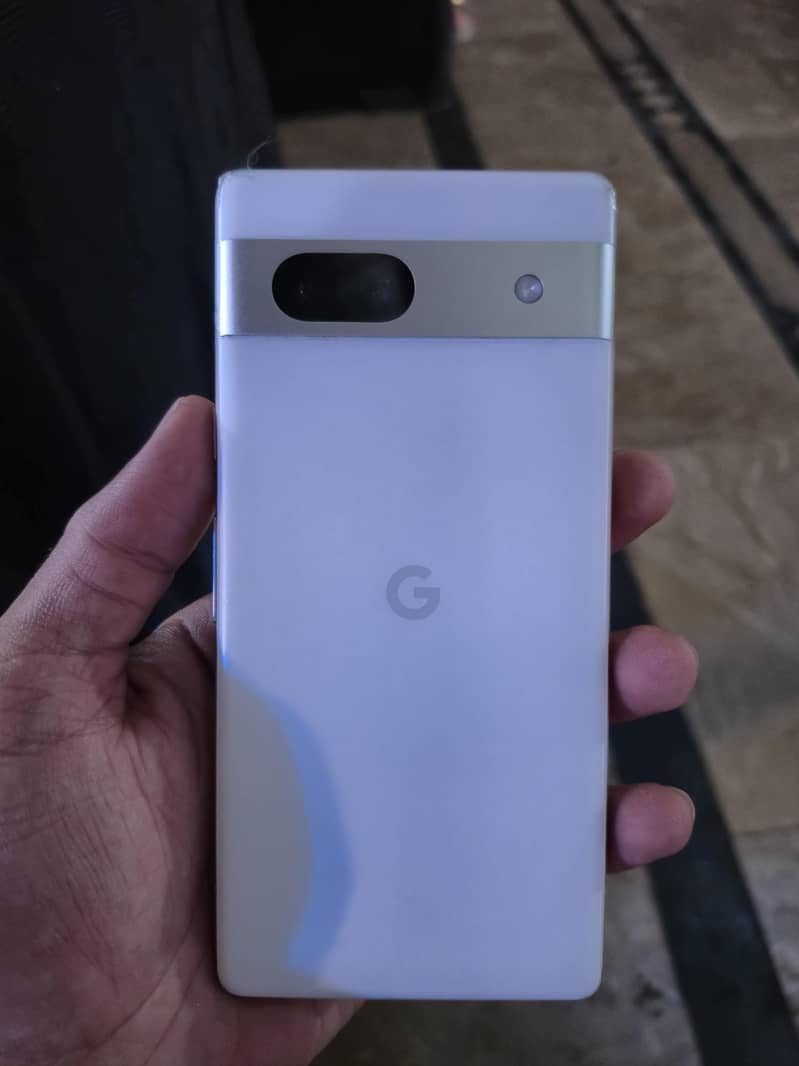 Google Pixel 7a 1