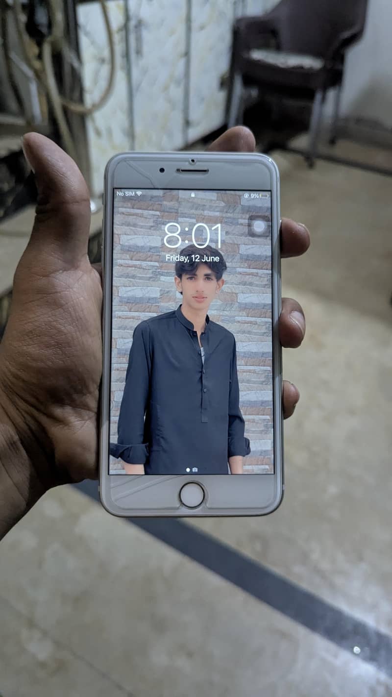 Apple iPhone 7 Plus 4