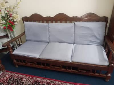 5 seater sofas set sath midium 2 tables and large table 1