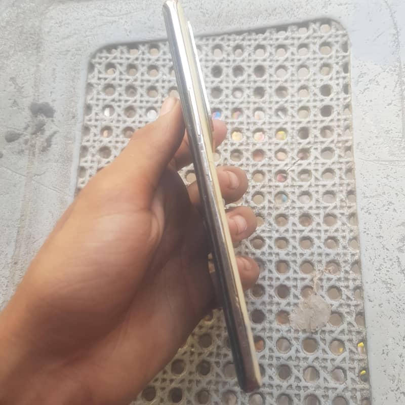 Infinix Zero 30 4