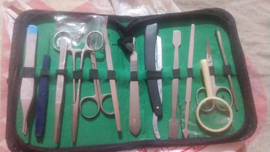 Dissection box