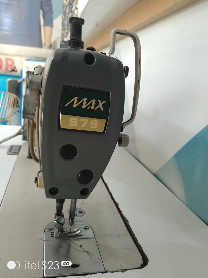 MAX Computerise machine  3