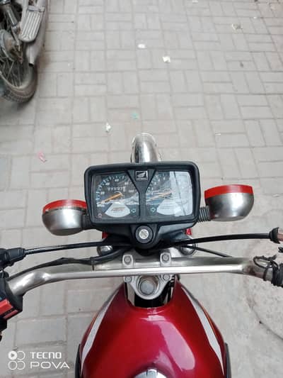 honda 125 2016 contact 03183795793
