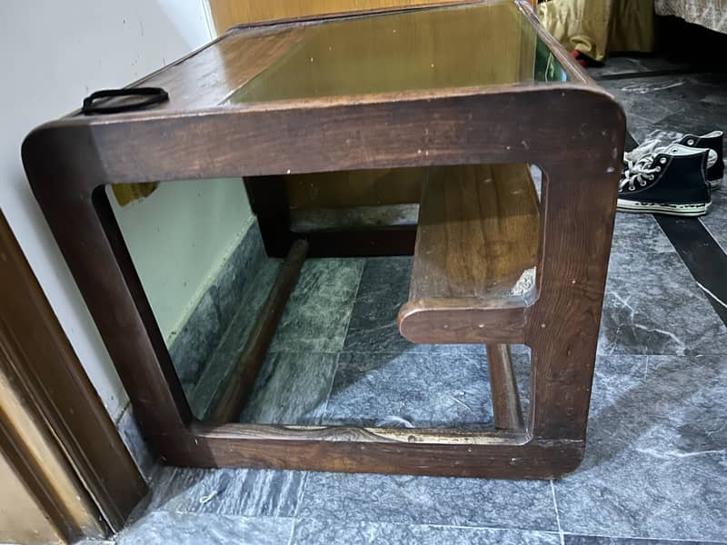 Small side tables 1