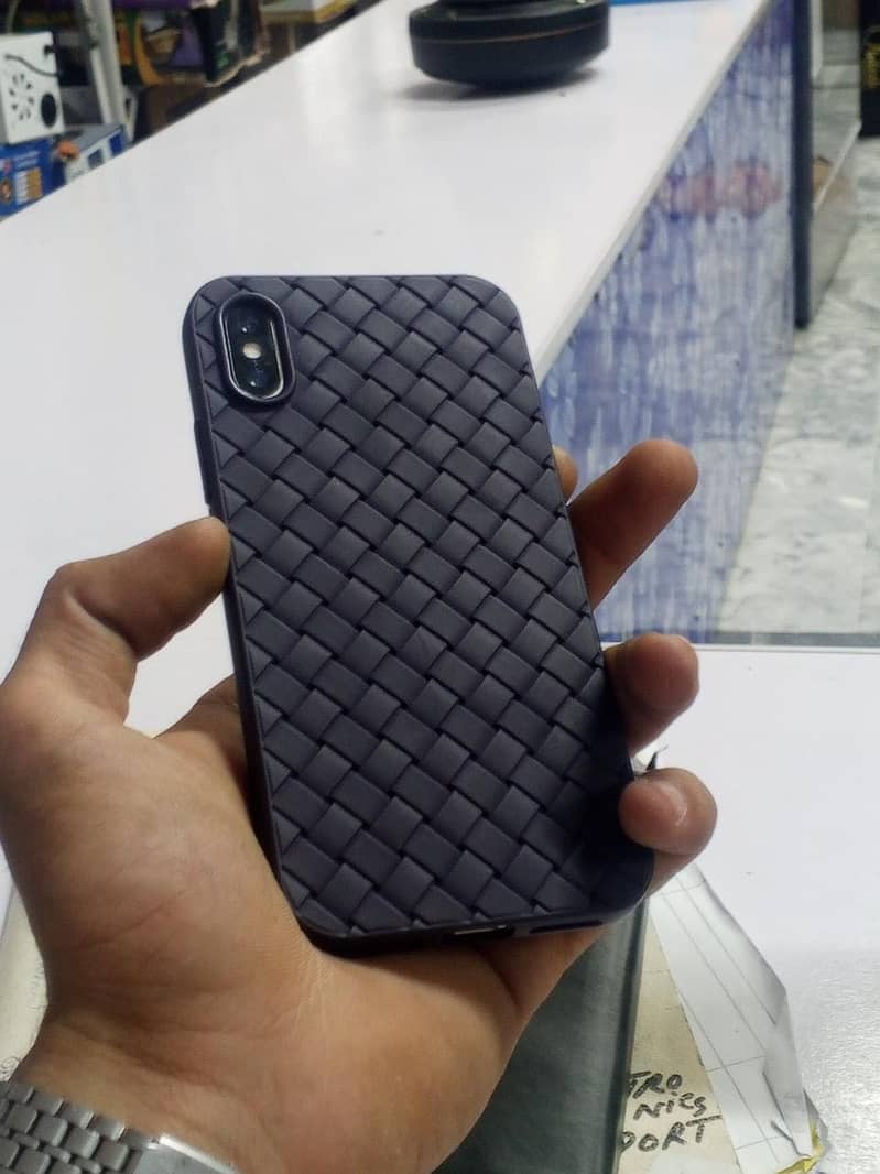 Apple iPhone X 0