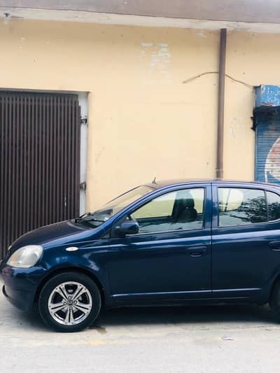 Toyota Vitz 1999