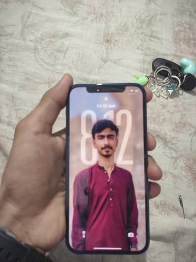 Apple iPhone 12
