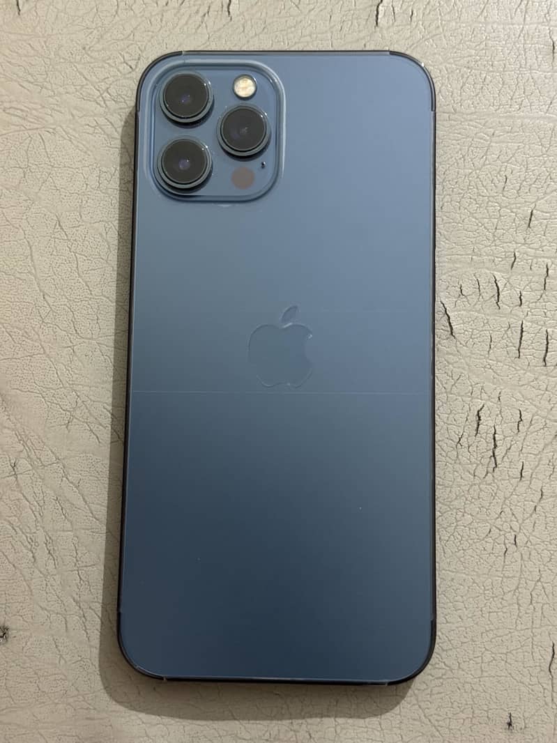 iPhone 12 Pro Max 3